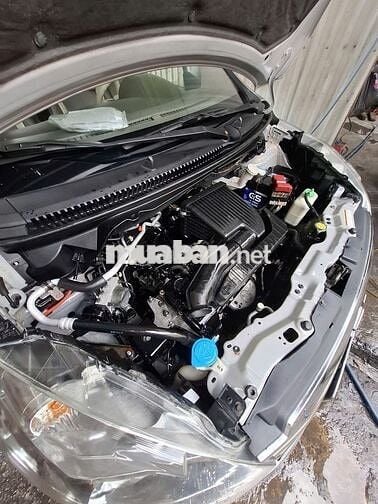 SUZUKI ERTIGA 2016 TỰ ĐỘNG 1.4, FORM MỚI, SƠN MỚI.