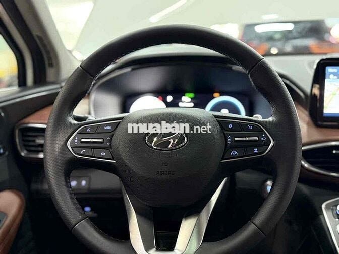 Hyundai Santa Fe 2023 Cao cấp 2.5L HTRAC