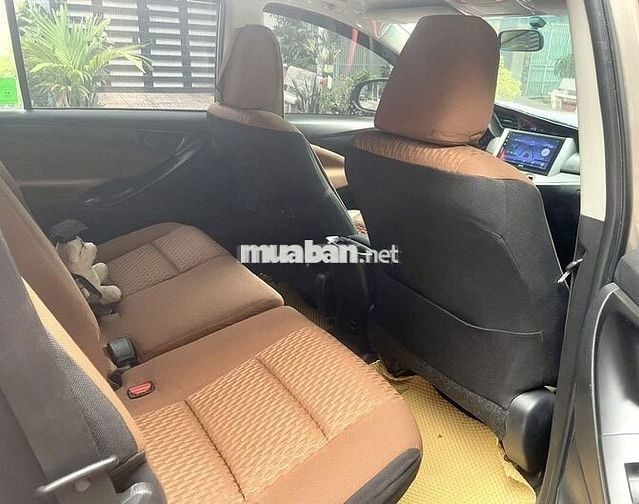 Toyota INNOVA 2019 E xe nhà ít xài còn Zin nguyên