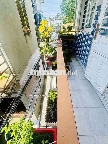 Bán Nhà 2 Tầng Ngay Chợ Đ.Mối B.Chiểu T. Đức DT40m5×8-2Pn Hoàn Công