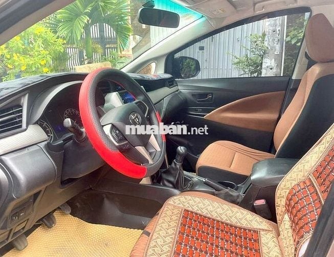Toyota INNOVA 2019 E xe nhà ít xài còn Zin nguyên