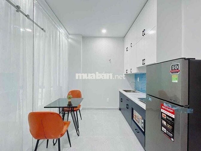 🏡Căn Hộ Ngay Chân Cầu Kiệu - 1PN Full Nội Thất - Bancol Thoáng Mát