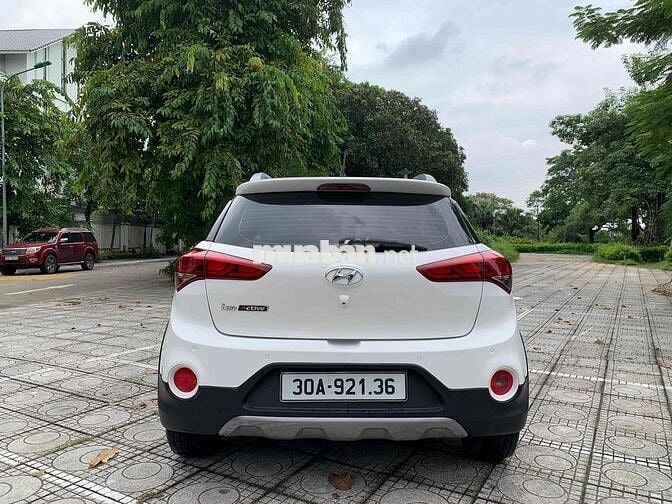 Em cần bán Hyundai i20 2016 1.4 AT