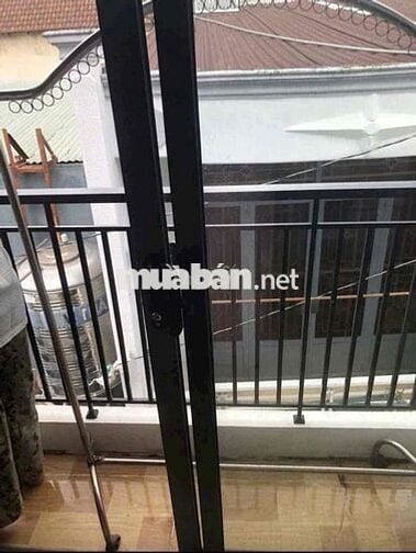Trệt lầu 6*6; 2pn đg xe hơi mới Rẻ chốt lẹ