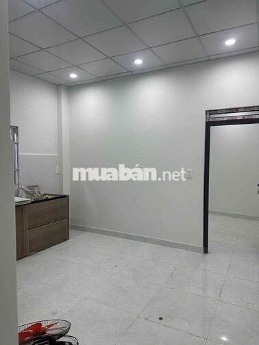 nhà mới đẹp 1 lầu 3pn2wc đ xe tải gần chợ hiệp bình