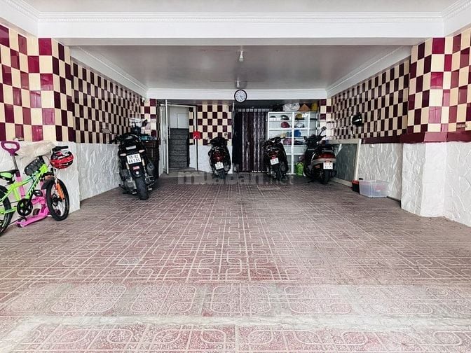 Chính chủ bán nhà MT Cao Thắng - Q.10 - 6,8m x 15m - giá 75 tỉ