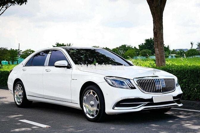 Mercedes Benz S Class 2015 S500L - 700000 km
