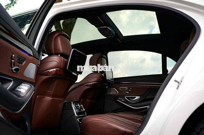 Mercedes Benz S Class 2015 S500L - 700000 km