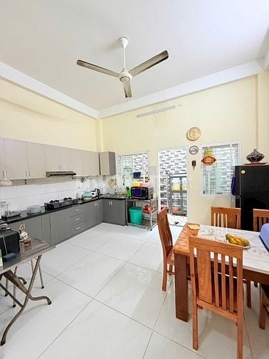 CHIA TÀI SẢN HẠ 1.2 TỶ - TÂN BÌNH HXH 7c - 100M2 3 TẦNG , GIÁ 10.2 TỶ