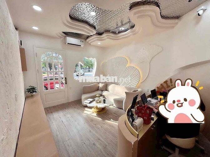 Nhà mặt tiền Võ Văn Tần, phường 5, Q3 ( đoạn 2 chiều) giá 40tr