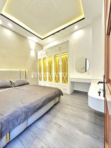 Nhà Mới Ở Ngay, Hẻm Xe Hơi, 03 Tầng, DT 4x15m