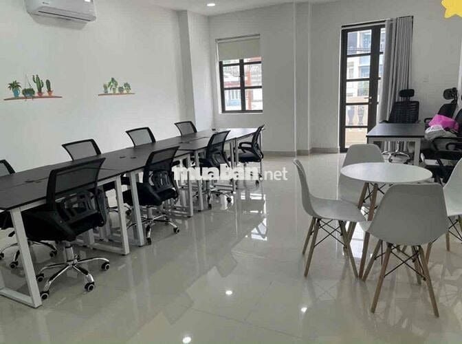 CHO THUÊ VĂN PHÒNG Có Hầm Có Thang Máy