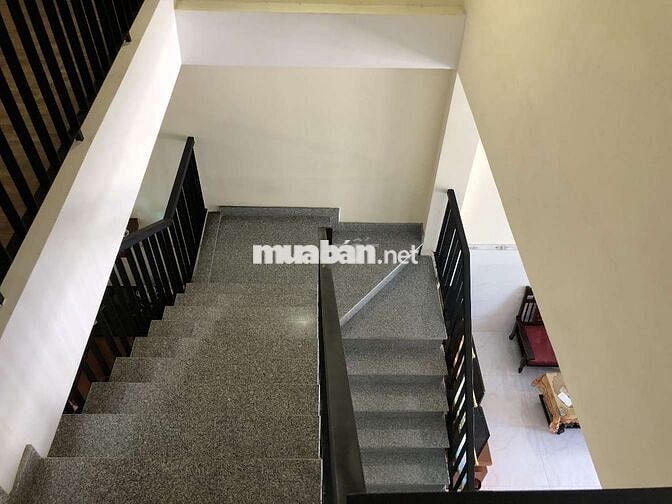 Nhà 2 tầng MT Nguyễn Xuân Hữu, gần Ông Ích Đường, CMT8, Chợ Cẩm Lệ