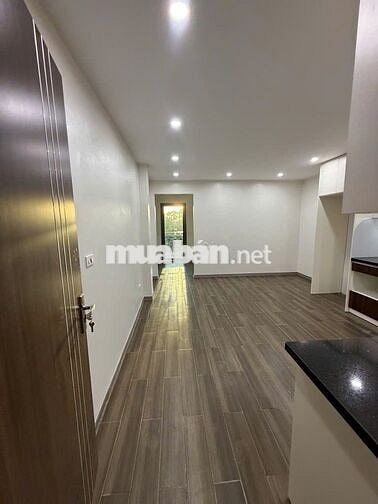 Nhà Tu Hoàng,Nam Từ Liêm,80m2, vỉa hè, ngõ to, thang máy–Nhỉnh 19 Tỷ