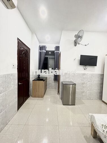 Phòng hiện đại gần trung tâm Q7 ngay Nguyễn Văn Linh