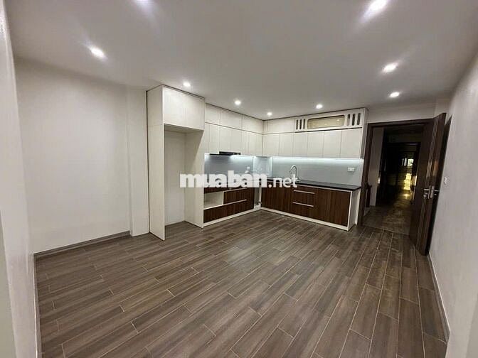 Nhà Tu Hoàng,Nam Từ Liêm,80m2, vỉa hè, ngõ to, thang máy–Nhỉnh 19 Tỷ