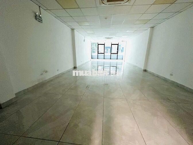 🔥 CỰC PHẨM PHÂN LÔ VIP – CẦU GIẤY – Ô TÔ TRÁNH – 2 THOÁNG TRƯỚC SAU 🔥