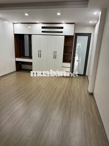 Nhà Tu Hoàng,Nam Từ Liêm,80m2, vỉa hè, ngõ to, thang máy–Nhỉnh 19 Tỷ