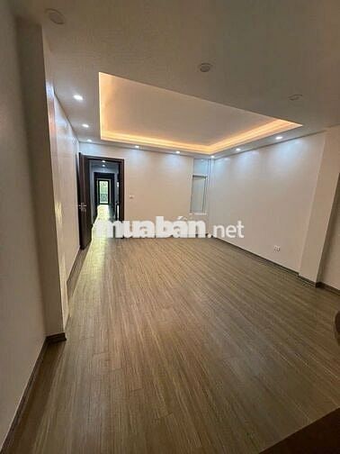 Nhà Tu Hoàng,Nam Từ Liêm,80m2, vỉa hè, ngõ to, thang máy–Nhỉnh 19 Tỷ