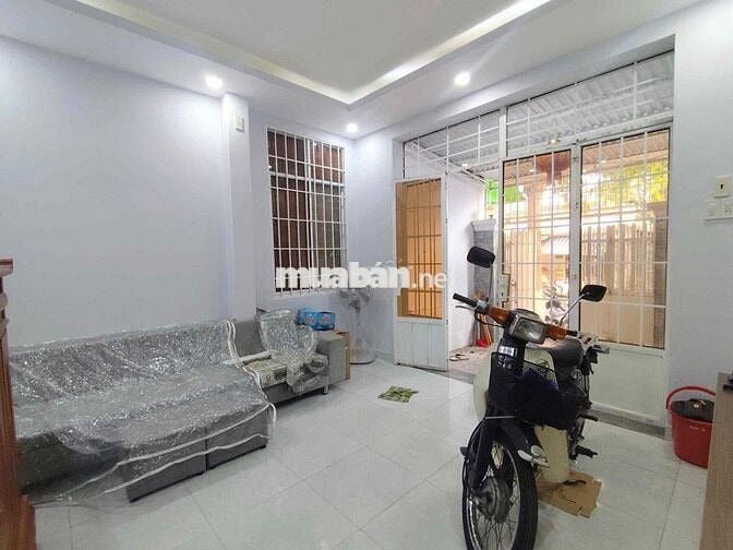 CHO THUÊ NHÀ CẤP 4 FULL NỘI THẤT 2 PHÒNG NGỦ Ở BẮC NHA TRANG GIÁ 8 TRI