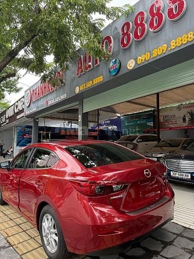 Cần bán Siêu phẩm Mazda3 1.5 sx 2016 chạy chuẩn 8,6vạn km, lốp zin