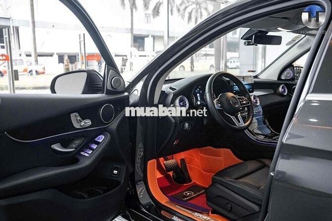 Mercedes Benz GLC200 sx 2022 V1 cực mới