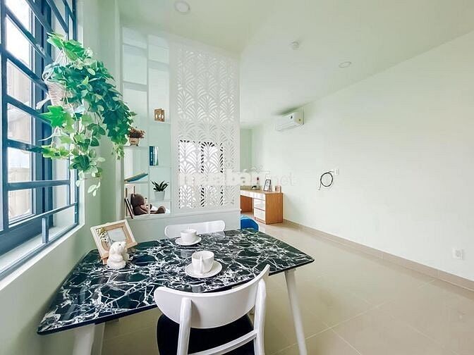 PHÒNG ĐẸP TÂN BÌNH RỘNG RÃI SẠCH SẼ THOÁNG MÁT