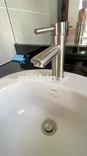 căn hộ 1 phòng ngủ gần biển, có ban công thoáng mát