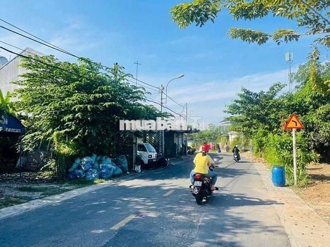 Kẹt tiền cần bán gấp lô đất 420m2 ngay TT. Củ Chi – Giá chỉ dưới 700tr