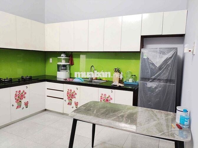 CHO THUÊ NHÀ CẤP 4 FULL NỘI THẤT 2 PHÒNG NGỦ Ở BẮC NHA TRANG GIÁ 8 TRI