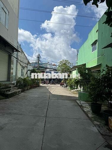 nhà thuê Bùi tư toàn an lạc bình Tân DT 84m giá 8tr