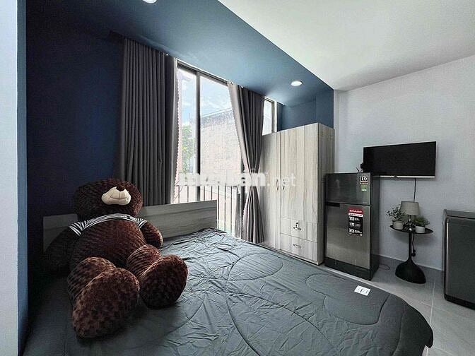 CĂN STUDIO BAN CÔNG FULL NỘI THẤT GẦN ĐH VLU, HUTECH