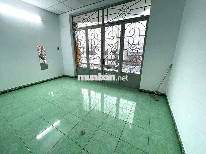 DT 5 X 15M MẶT TIỀN GẦN BẾN XE MIỀN TÂY