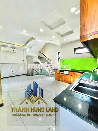 🏡 NHÀ 5 TẦNG NGANG 8 MÉT – PHƯỜNG KHÁNH HỘI QUẬN 4 - HẺM 1 SẸC THOÁNG