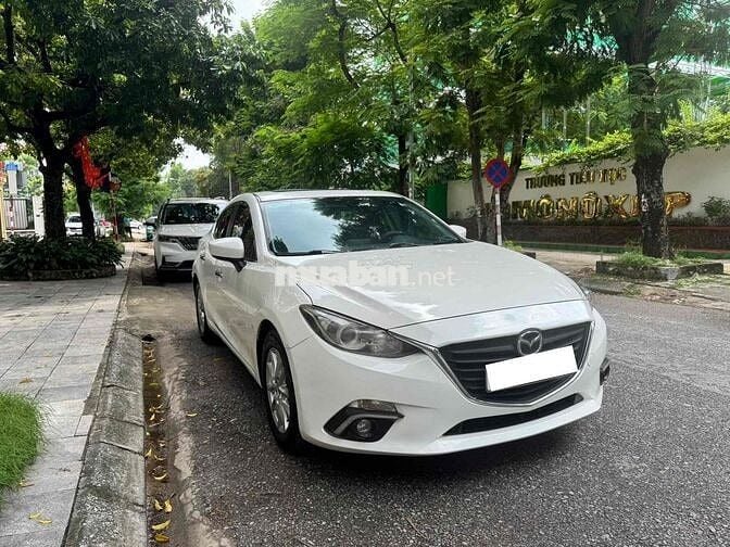 Mazda 3 2016 1.5 AT Sedan - 89000 km