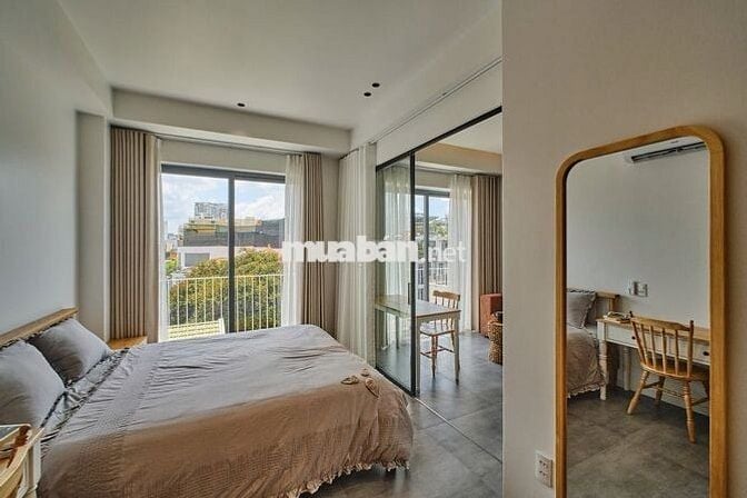 STUDIO 1PN 1PK BAN CÔNG FULL NỘI THẤT CHỈ TÍNH ĐIỆN NƯỚC Ở LÊ VĂN THỌ