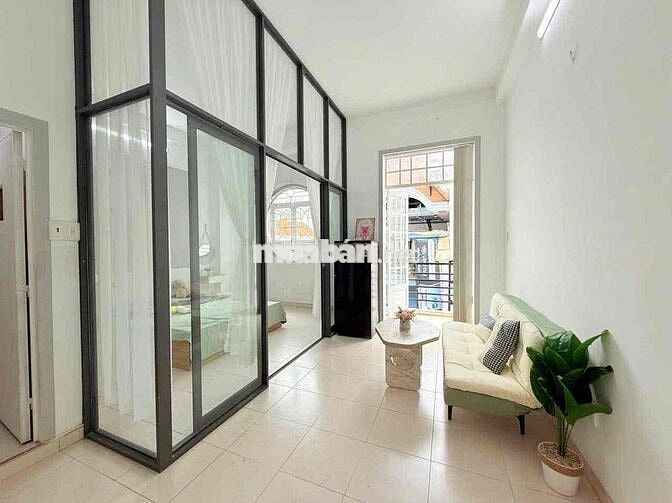 CHO THUÊ CĂN HỘ BAN CÔNG SANG TRỌNG NGAY ĐIỆN BIÊN PHỦ AN NINH GIÁ RẺ
