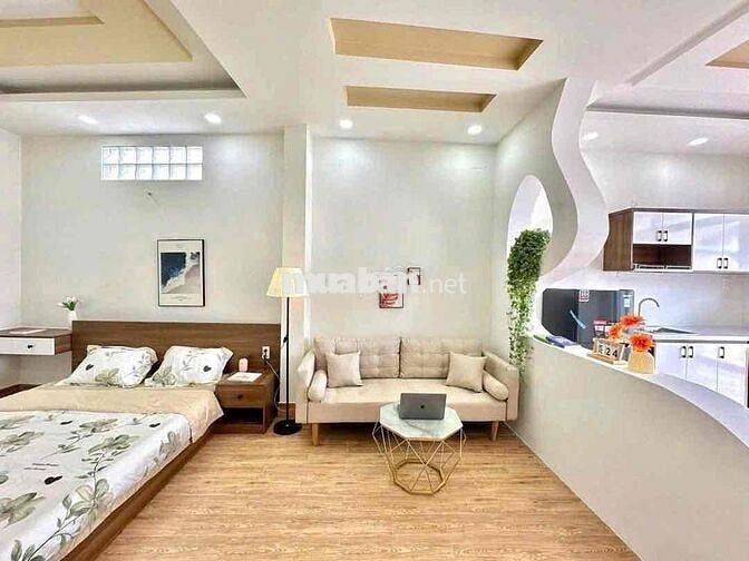CĂN HỘ DỊCH VỤ ~ NHÀ MỚI - TRUNG TÂM DI CHUYỂN Q1, Q3, 10,… 10p đi xe