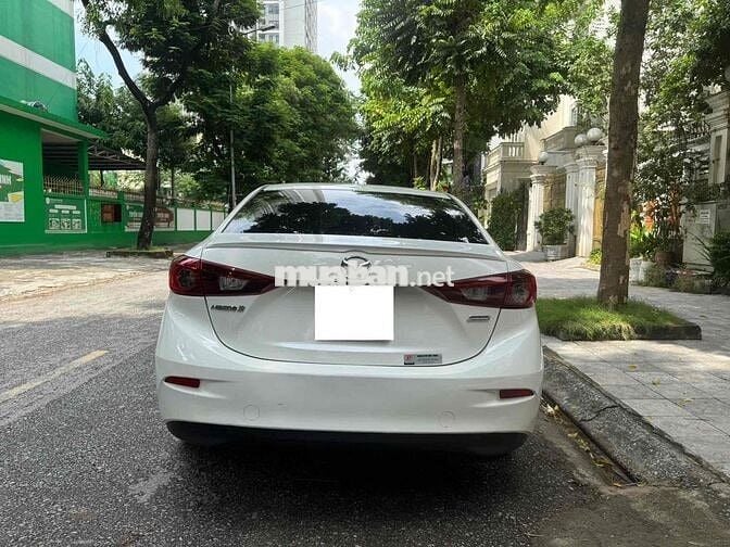 Mazda 3 2016 1.5 AT Sedan - 89000 km
