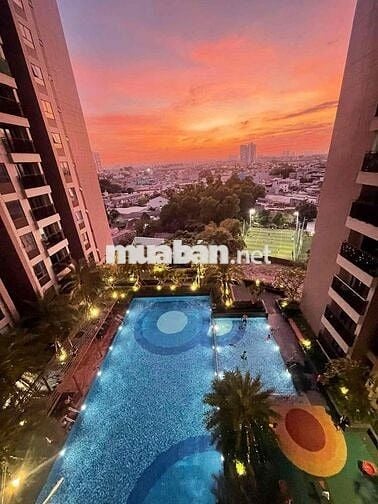 Cần bán cơ hộ ở liền ngay Phạm Văn Đồng