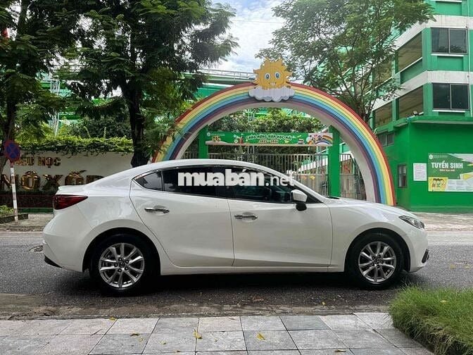Mazda 3 2016 1.5 AT Sedan - 89000 km