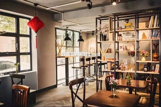 Cho thuê villa núm hẻm p10 gò vấp