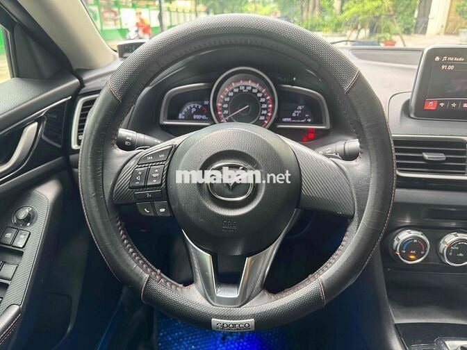 Mazda 3 2016 1.5 AT Sedan - 89000 km