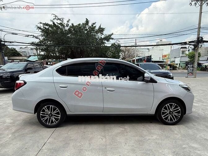 Mitsubishi Attrage Premium 1.2 CVT 2022 - 395