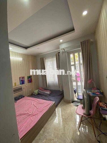 cần bán căn nhà phố trệt 2 lầu 4pn, 3wc tại quận 12