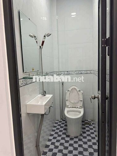 bán nhà nhỏ mặt tiền hẻm 749 huỳnh tấn phát q7, kinh doanh buôn bán dc