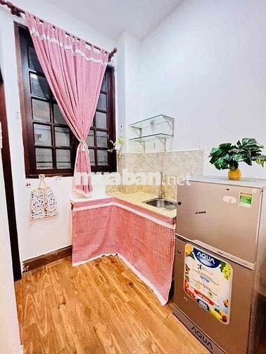 Cho thuê phòng Lê Văn Sỹ Q3 gần TÂN ĐỊNH - 2 TRỤC HOÀNG SA , TRƯỜNG SA