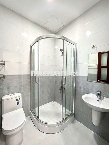 Studio - siu thoáng 30m2, full nội thất, giờ giấc tự do, toà thang máy