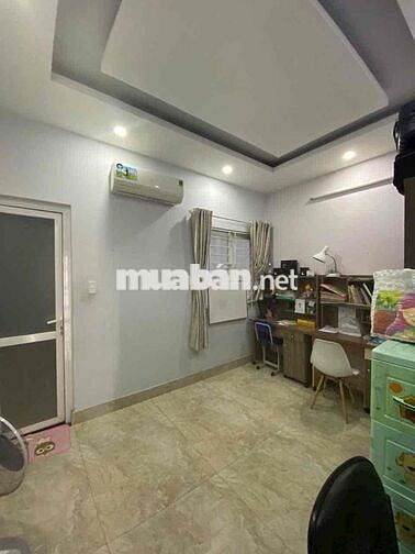 cần bán căn nhà phố trệt 2 lầu 4pn, 3wc tại quận 12