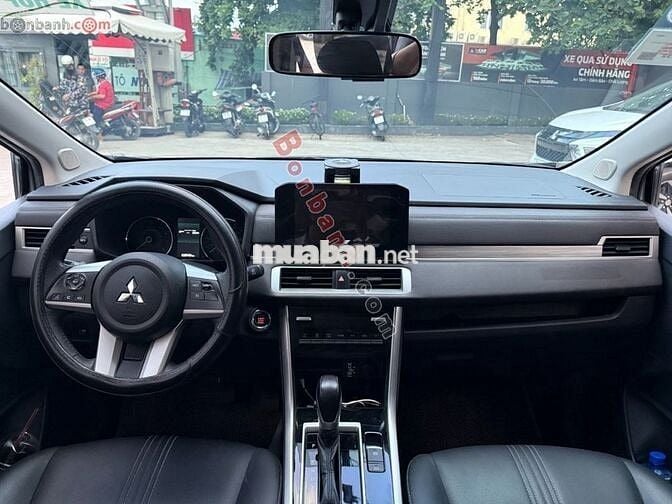 Mitsubishi Xpander Premium 1.5 AT 2024 - 590 Triệu